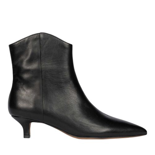 Zoe Kratzmann Implicit Boot